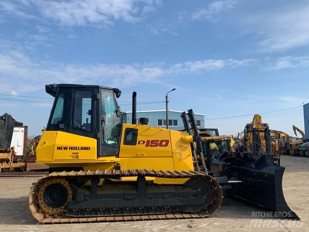 New Holland D 150 Telaketjupuskutraktorit