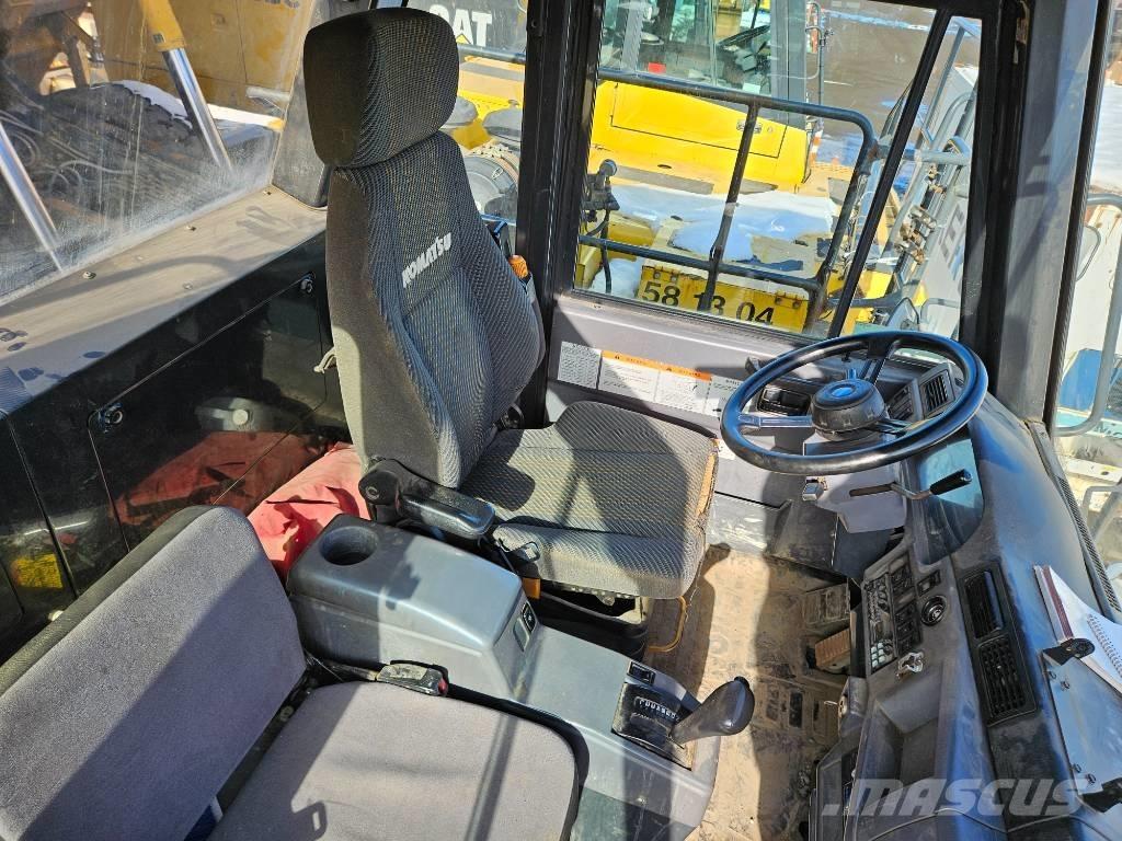 Komatsu HD465-7EO Minidumpperit