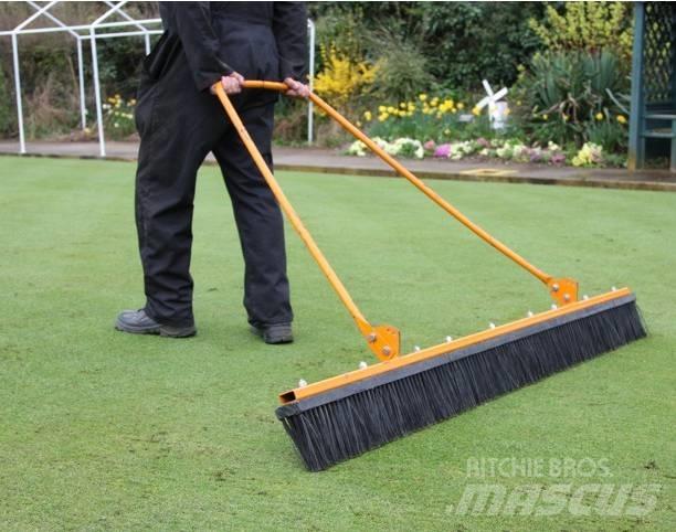 Sisis Drag Brush Lakaisukoneet
