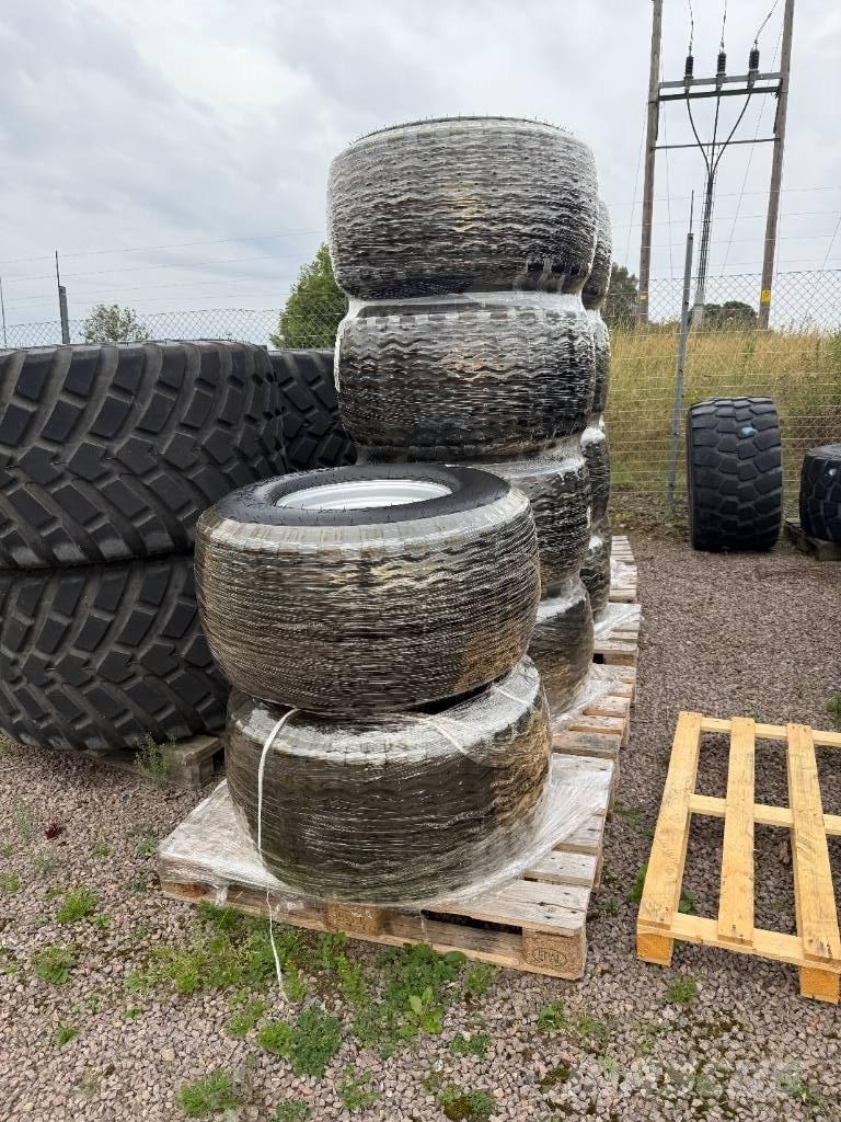  Däck 400/60-15,5 Renkaat ja vanteet