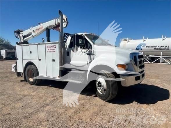 Ford F750 Muut koneet