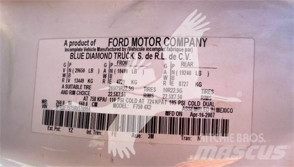 Ford F750 Muut koneet
