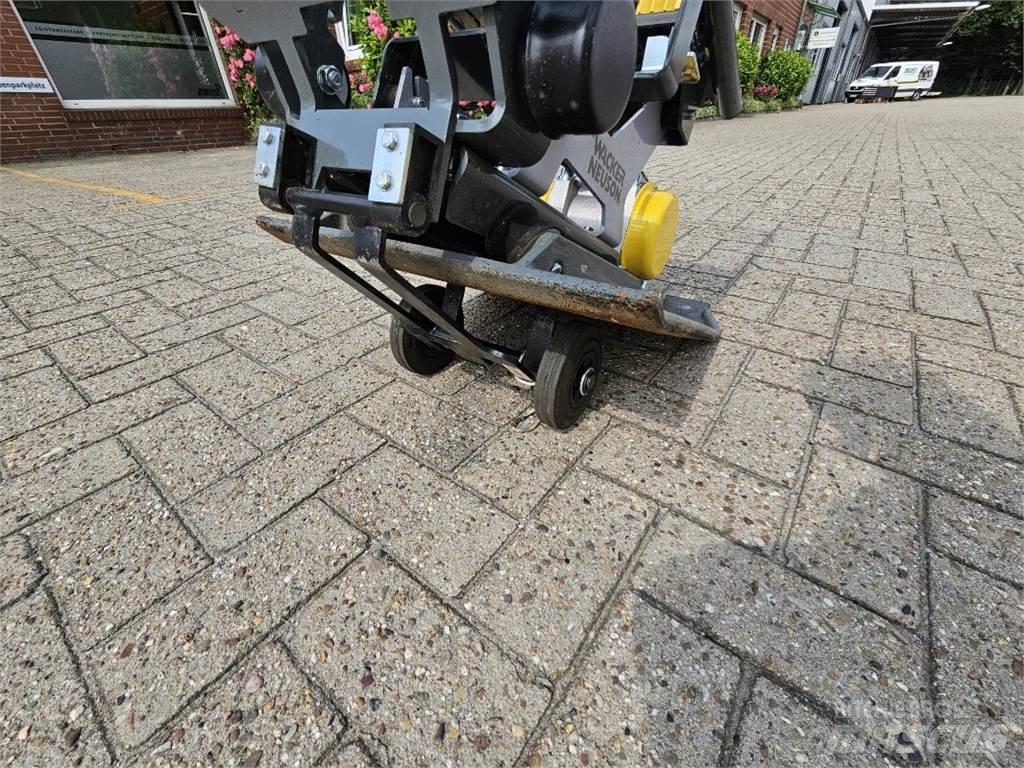 Wacker AP 1850E Muut maatalouskoneet