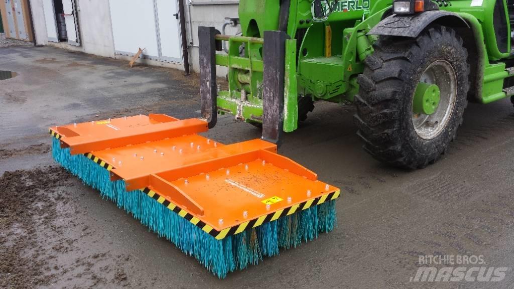 M3 Broom Sweeper SI Lakaisukoneet
