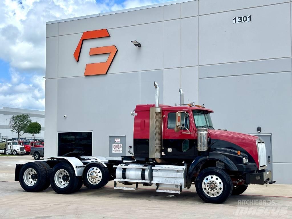Western Star 4900 Vetopöytäautot