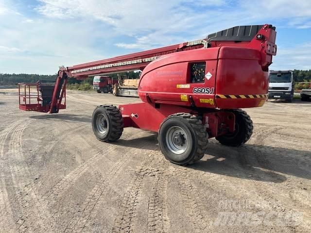 JLG 660 SJ Teleskooppipuominostimet