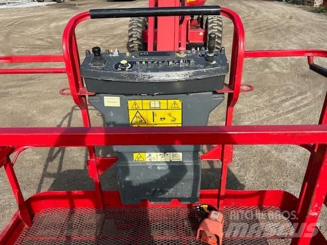 JLG 660 SJ Teleskooppipuominostimet