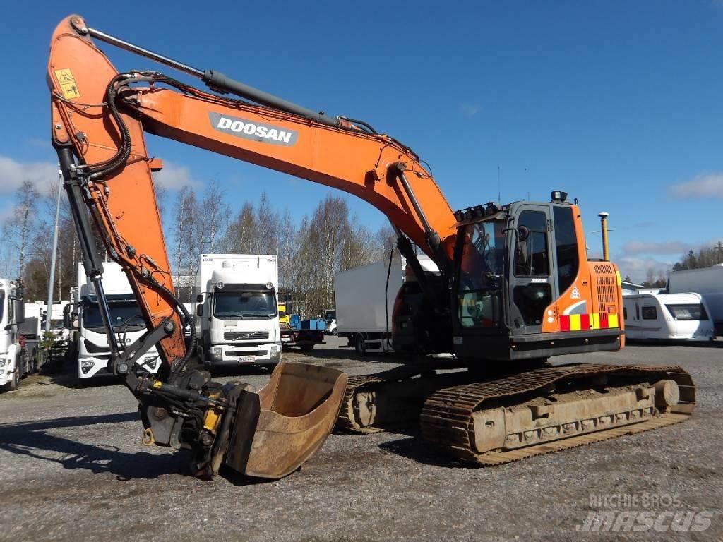 Doosan DX 235 LCR Telakaivukoneet