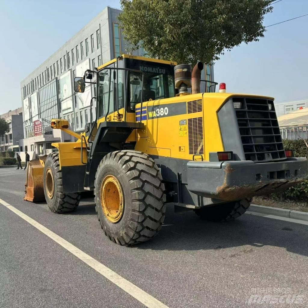 Komatsu 380-6 Pyöräkuormaajat