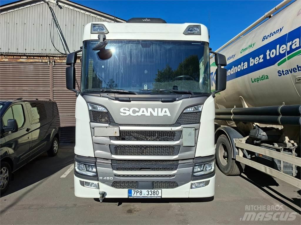 Scania R450 Vetopöytäautot