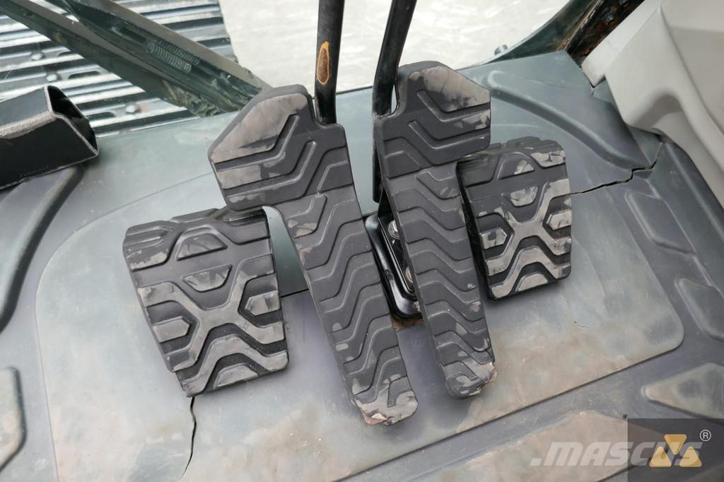 CAT 330FL Telakaivukoneet