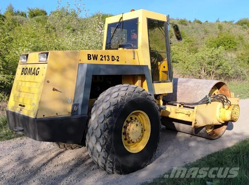 Bomag BW 213 Yksivalssijyrät