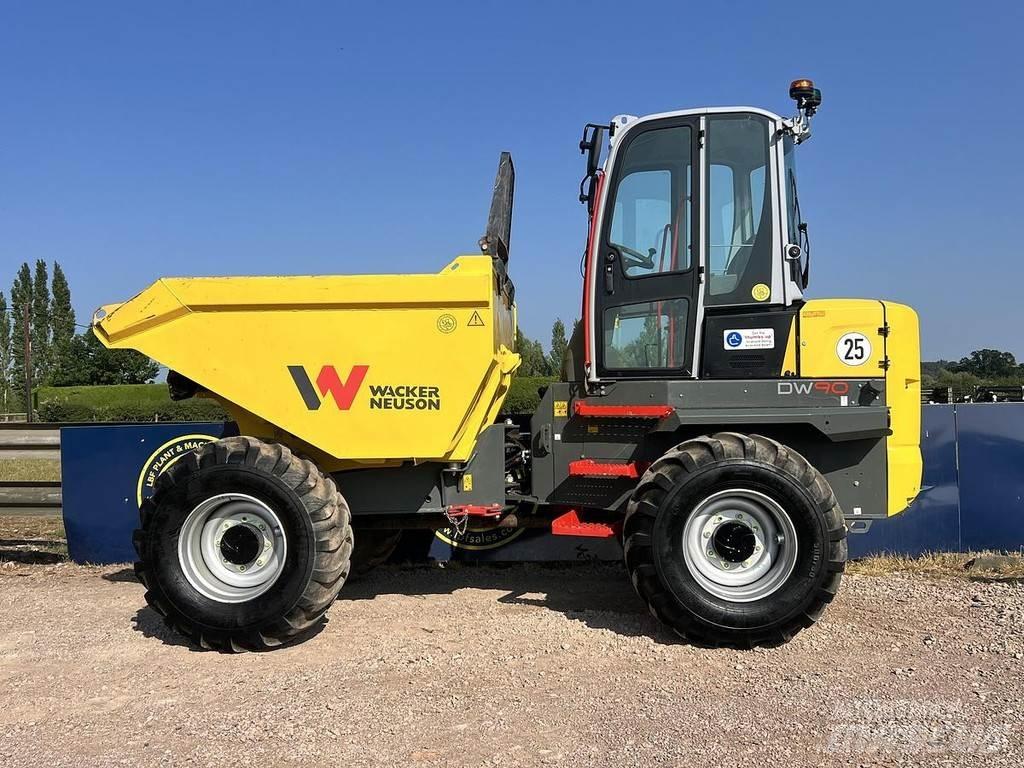 Wacker Neuson DW90 Minidumpperit