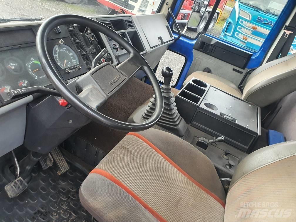Volvo FL 612 Nosturiautot