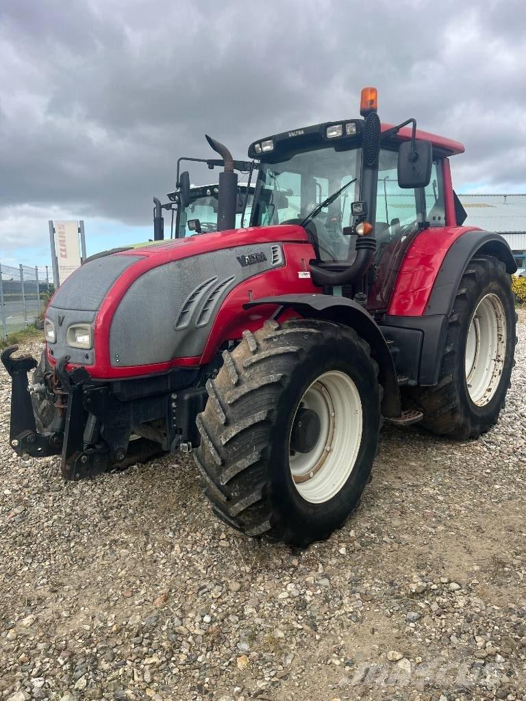 Valtra T 202 D Traktorit
