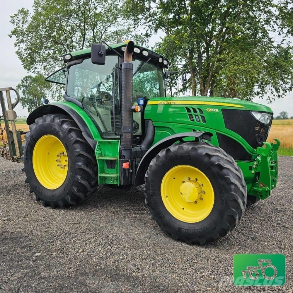 John Deere 6150 R Traktorit
