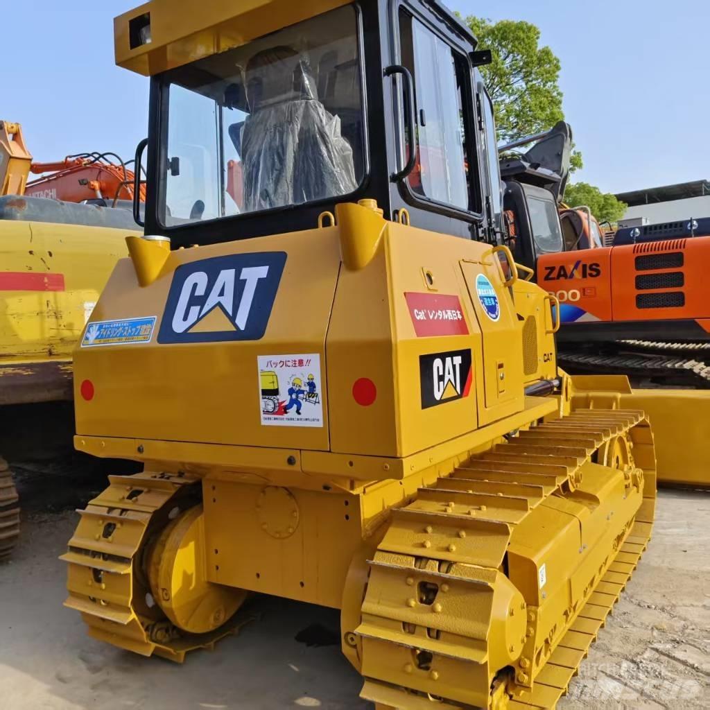 CAT D 5 K Telaketjupuskutraktorit