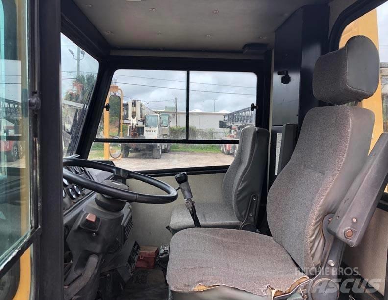 Daewoo DTC 35 Mobiilinosturit