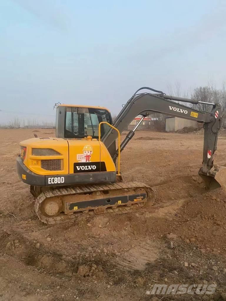 Volvo EC80D Midikaivukoneet 7t - 12t