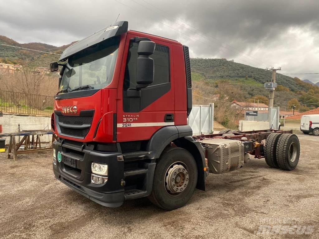 Iveco STRALIS 190S31 Autonkuljetusautot