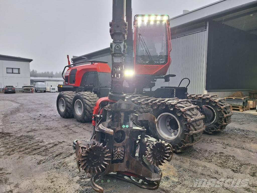 Komatsu 901 XC Harvesterit