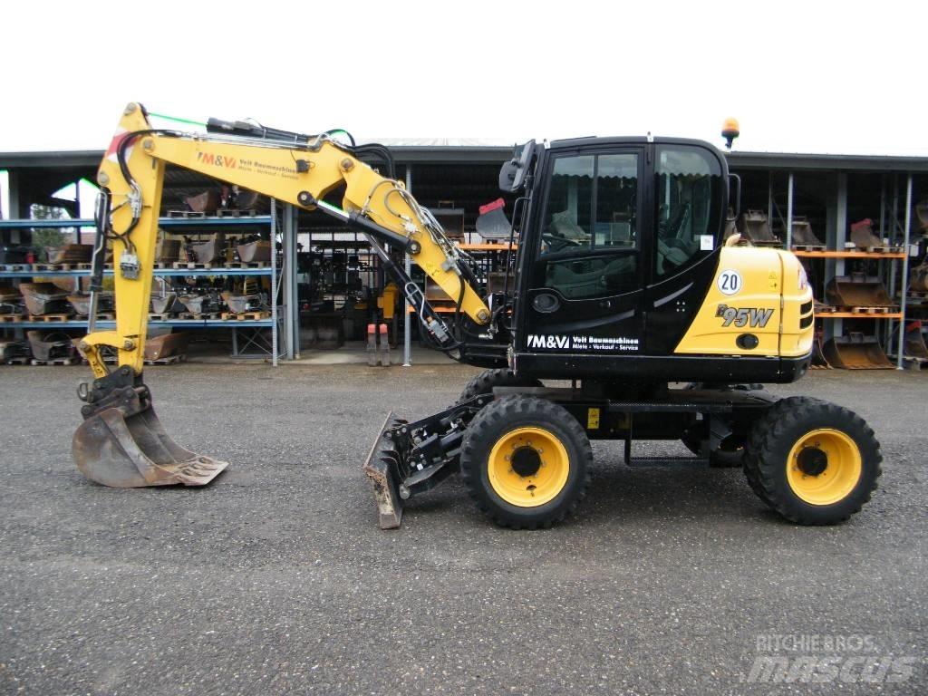 Yanmar B95W Pyöräkaivukoneet