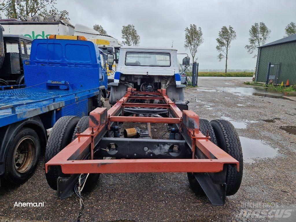 Bedford TK 1020 Vetopöytäautot