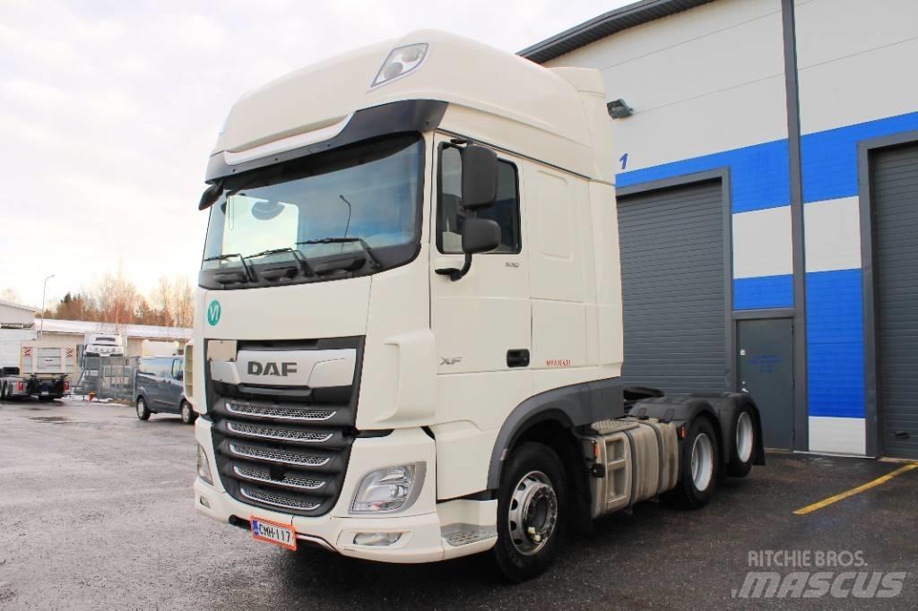 DAF XF 530 FTS Vetopöytäautot
