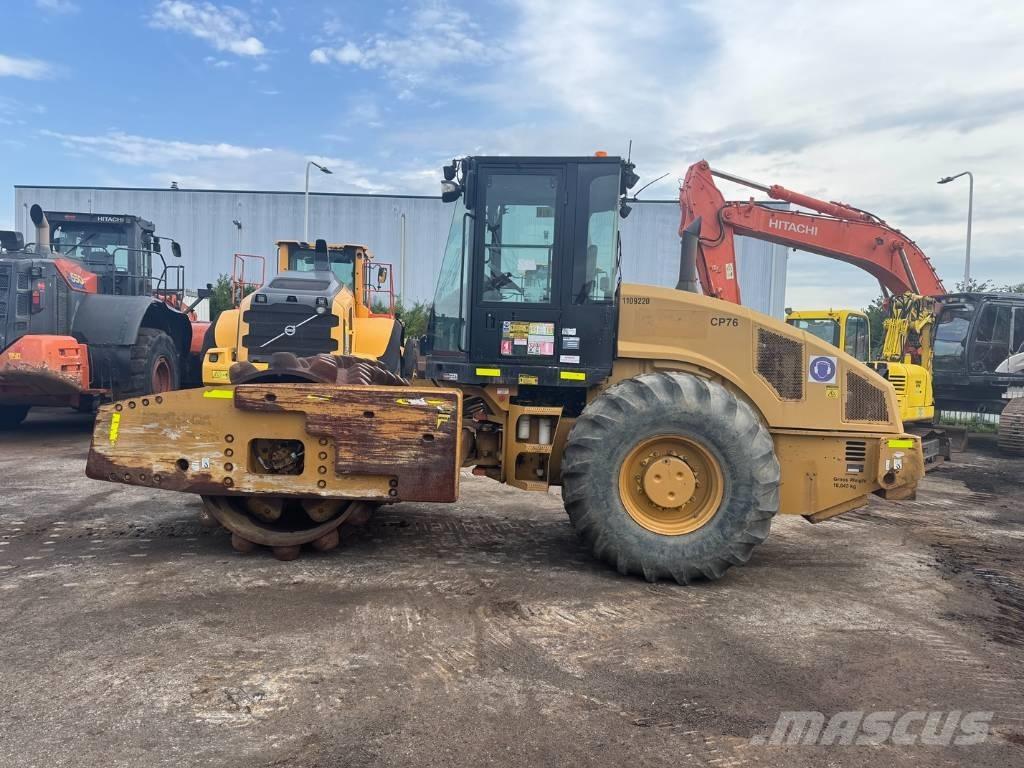 CAT CP 76 Yksivalssijyrät