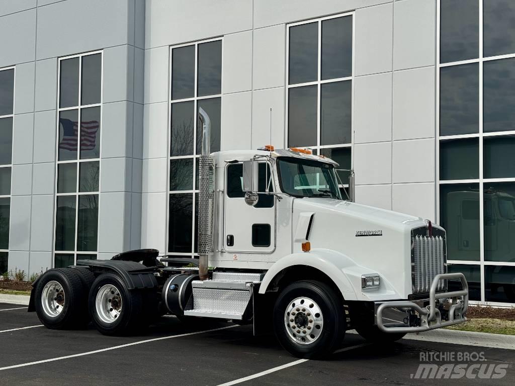 Kenworth T800 Vetopöytäautot