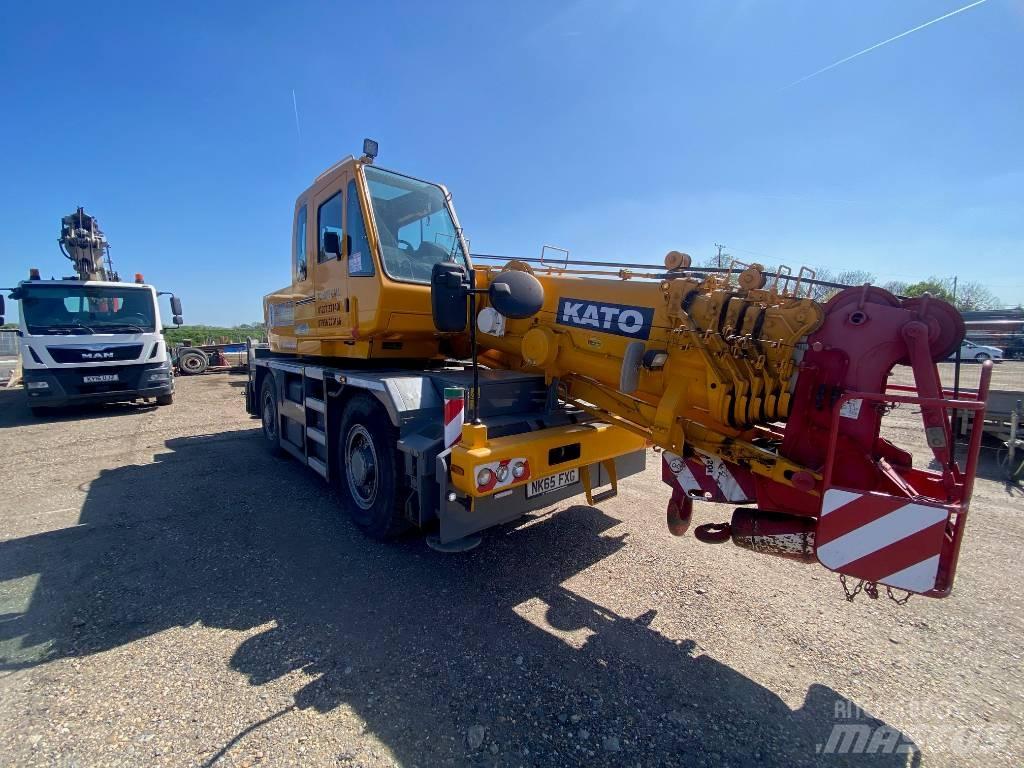 Kato CR 200 Ri Mobiilinosturit