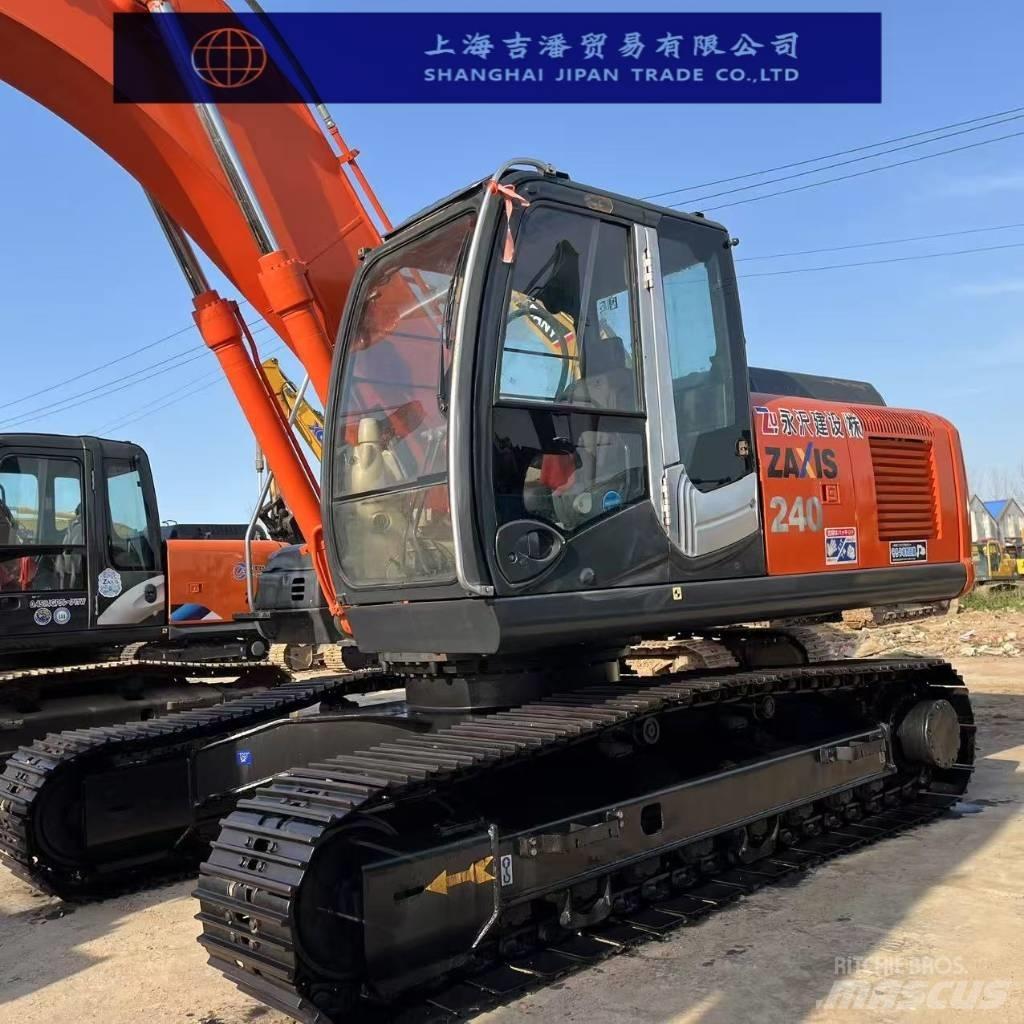 Hitachi ZX 240 Telakaivukoneet