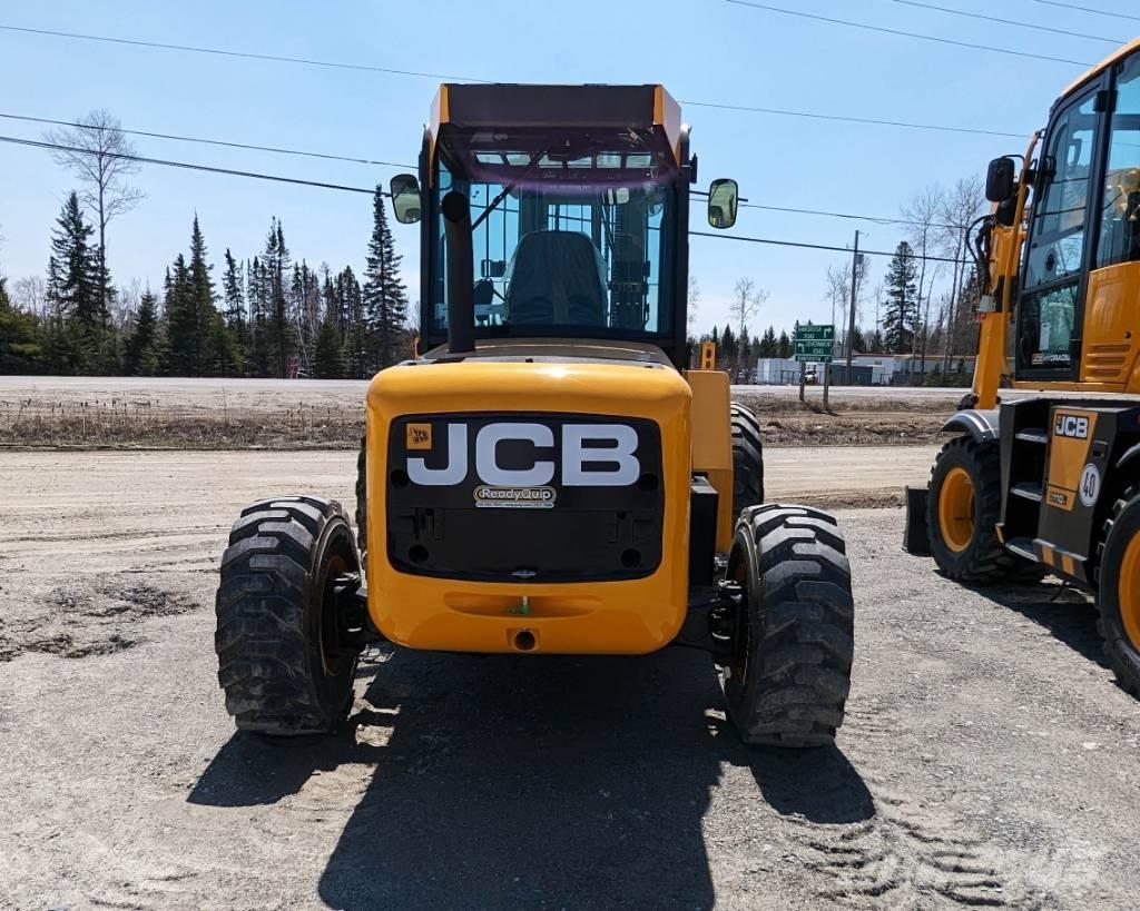 JCB 940 RTFL Maastotrukit