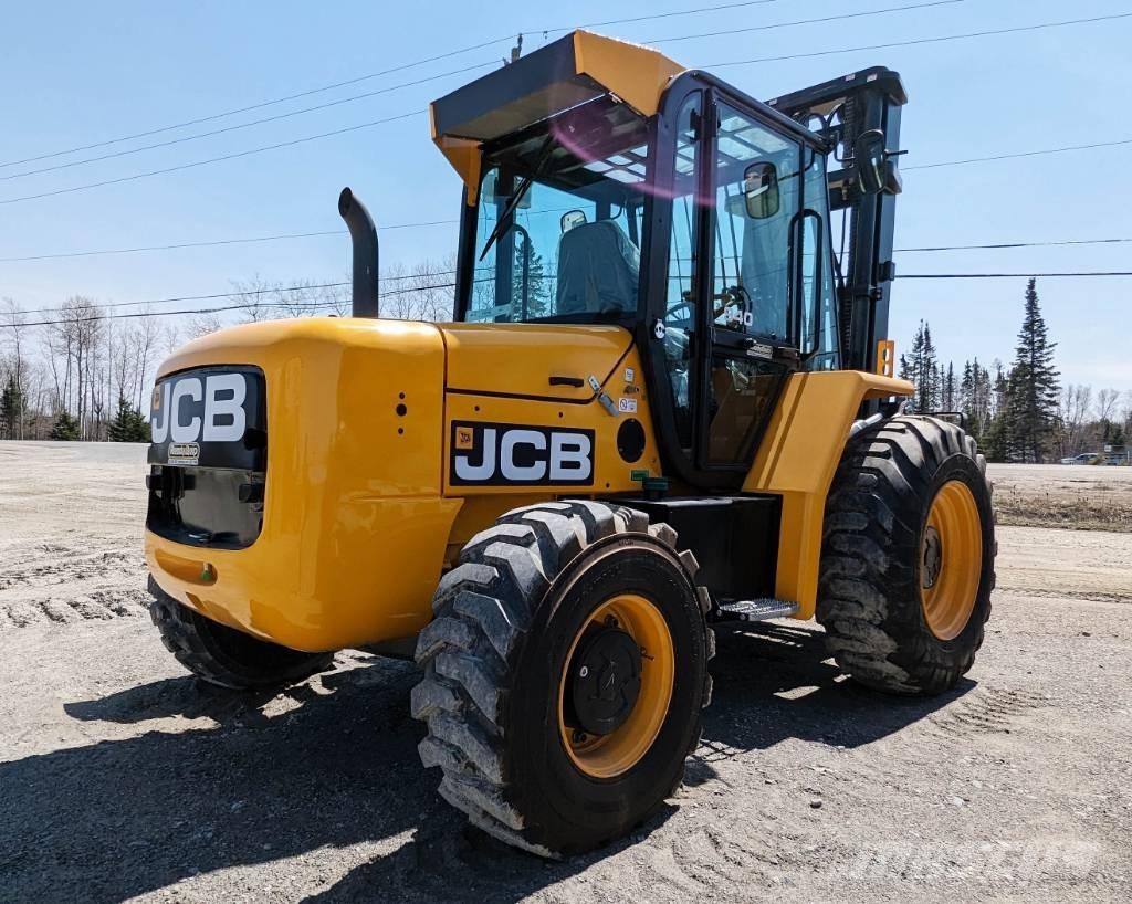 JCB 940 RTFL Maastotrukit