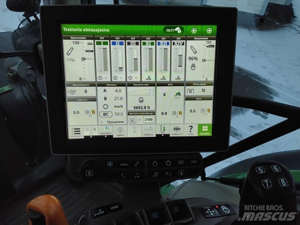 John Deere 6155 R Traktorit
