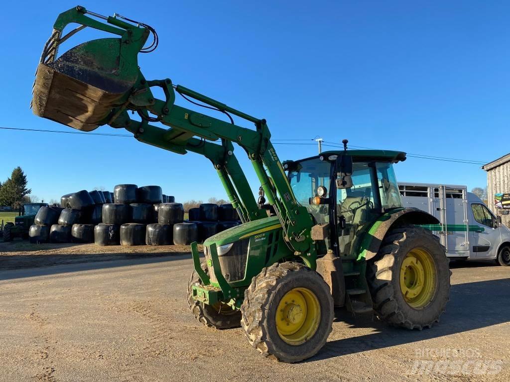 John Deere 5100R Traktorit
