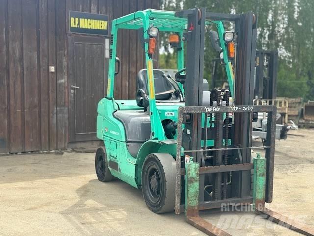 Mitsubishi FD 18 Dieseltrukit