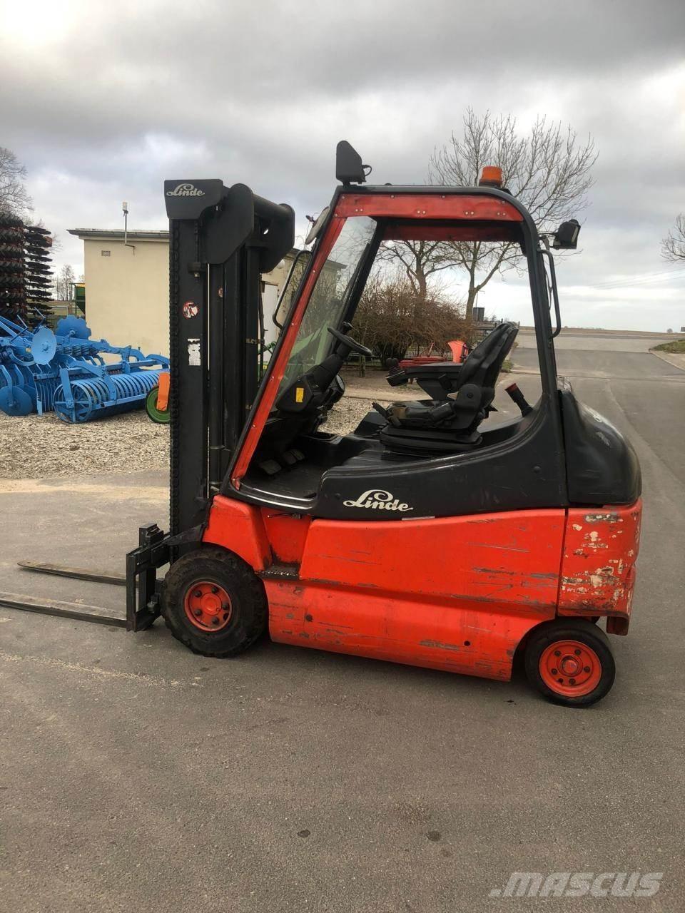 Linde E 25 Sähkötrukit