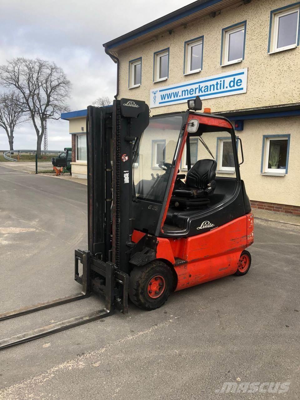 Linde E 25 Sähkötrukit
