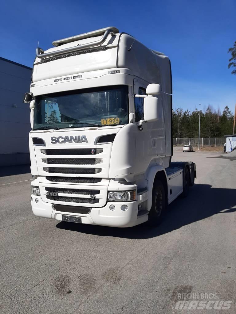 Scania R 580 Vetopöytäautot