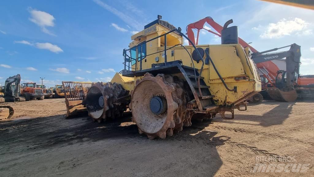 Bomag BC 972 RB-2 Kaatopaikkajyrät