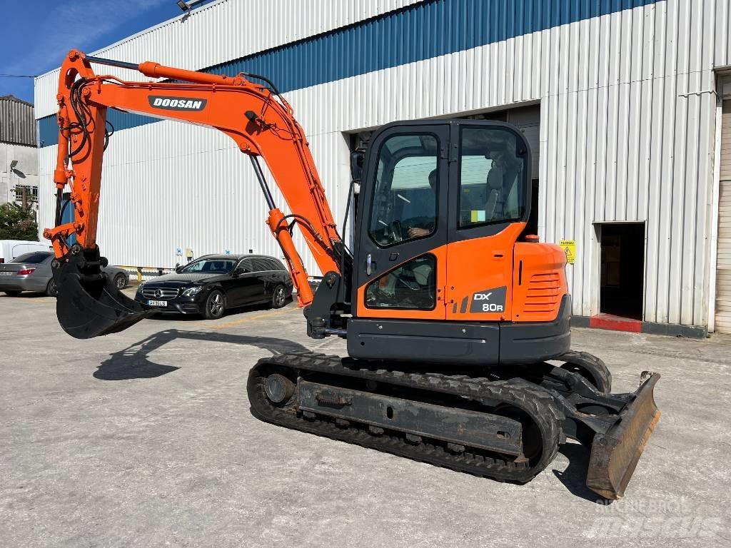 Doosan DX 80 R Midikaivukoneet 7t - 12t