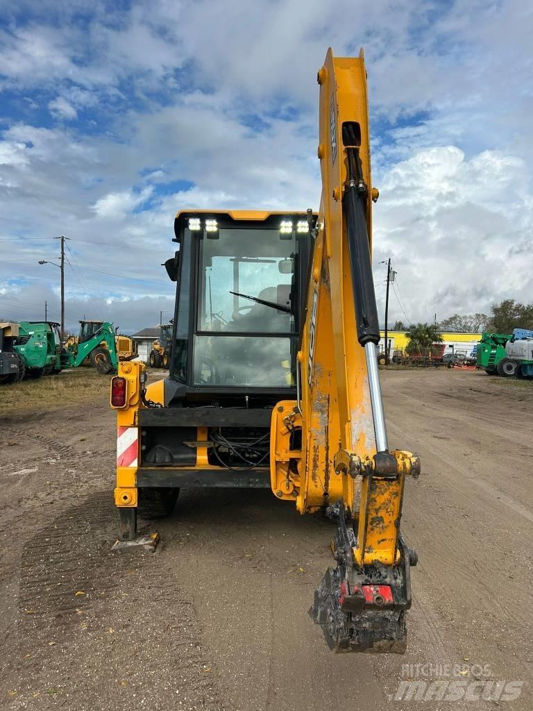 JCB 3 CX Kaivurikuormaajat