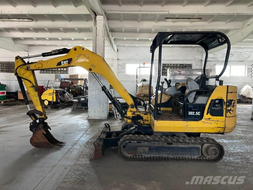 CAT 302.5 C Telakaivukoneet