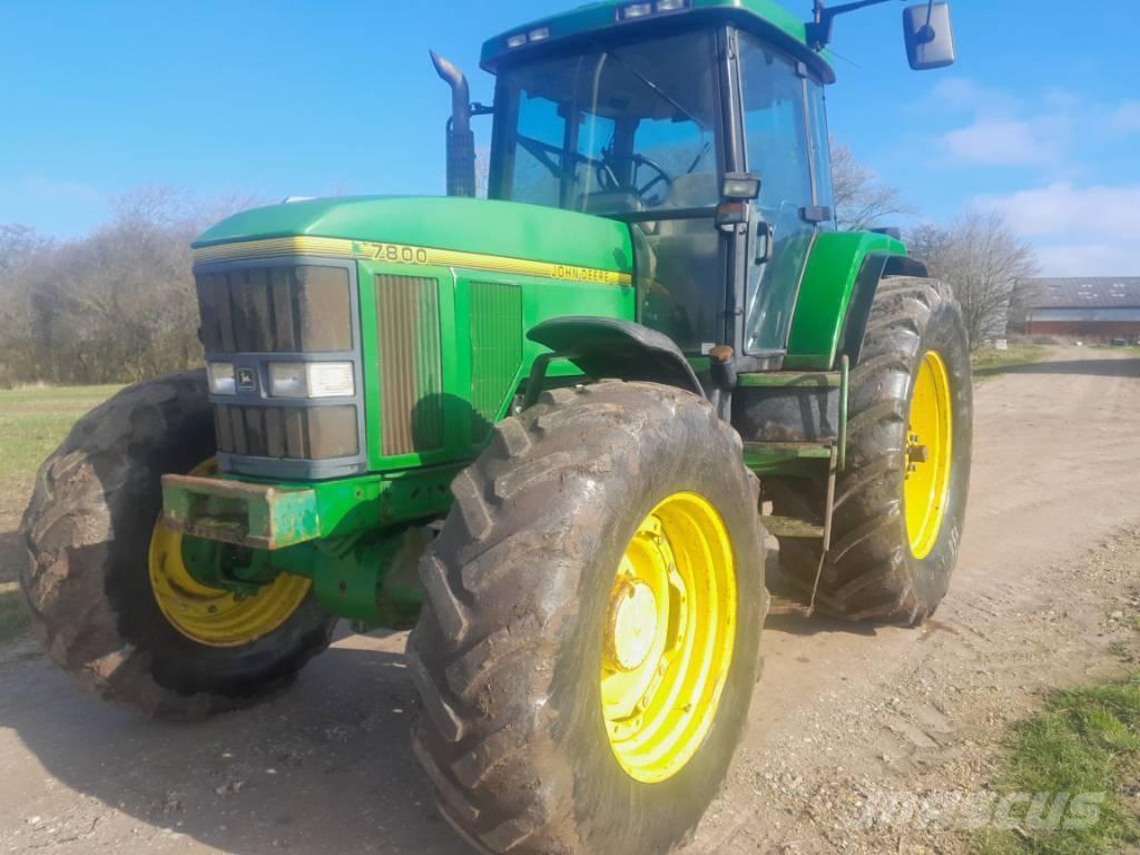 John Deere 7800 Traktorit