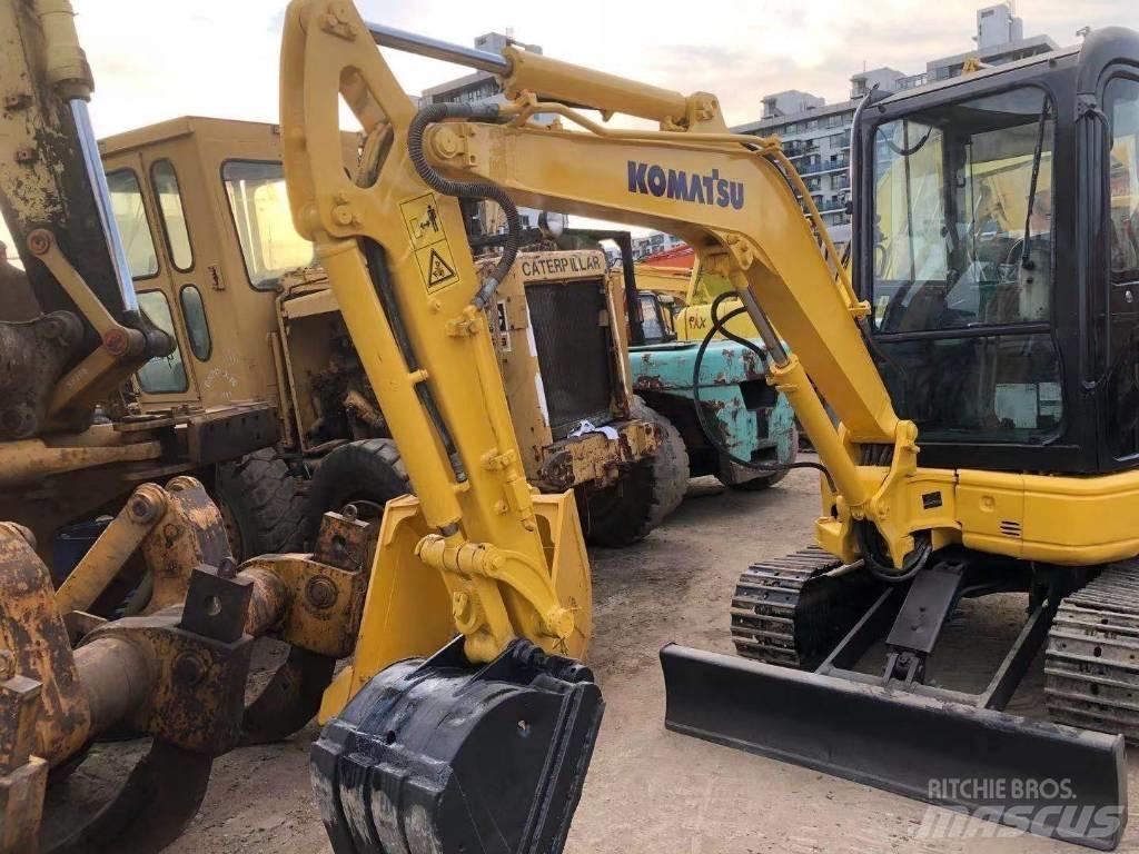 Komatsu PC35 Minikaivukoneet < 7t