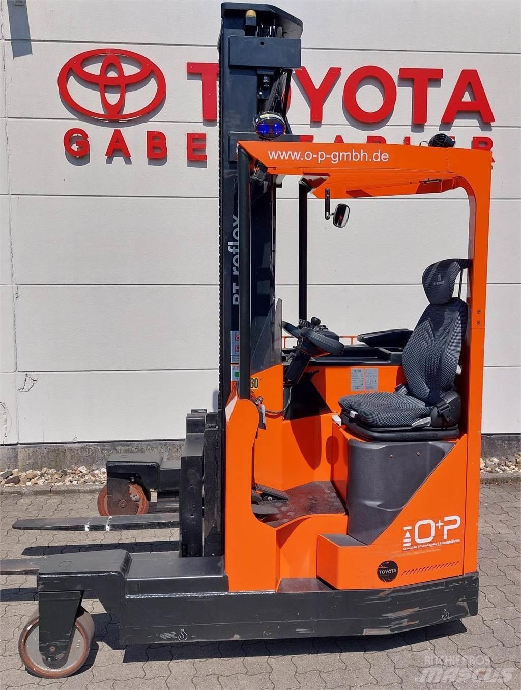 Toyota FRE270 Nelitietrukit