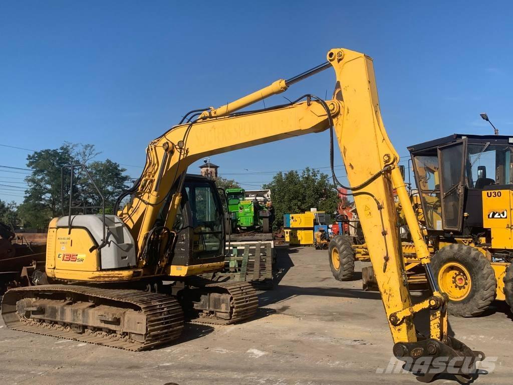 New Holland E 135 SR Telakaivukoneet