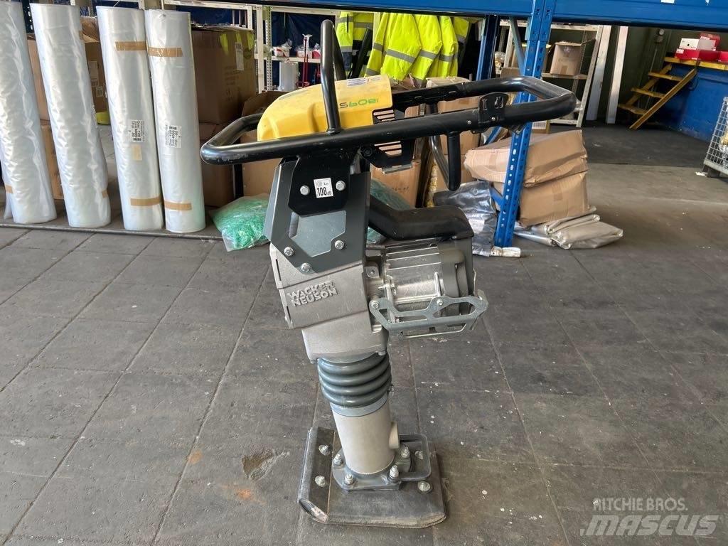 Wacker Neuson AS60e Täryvasarat