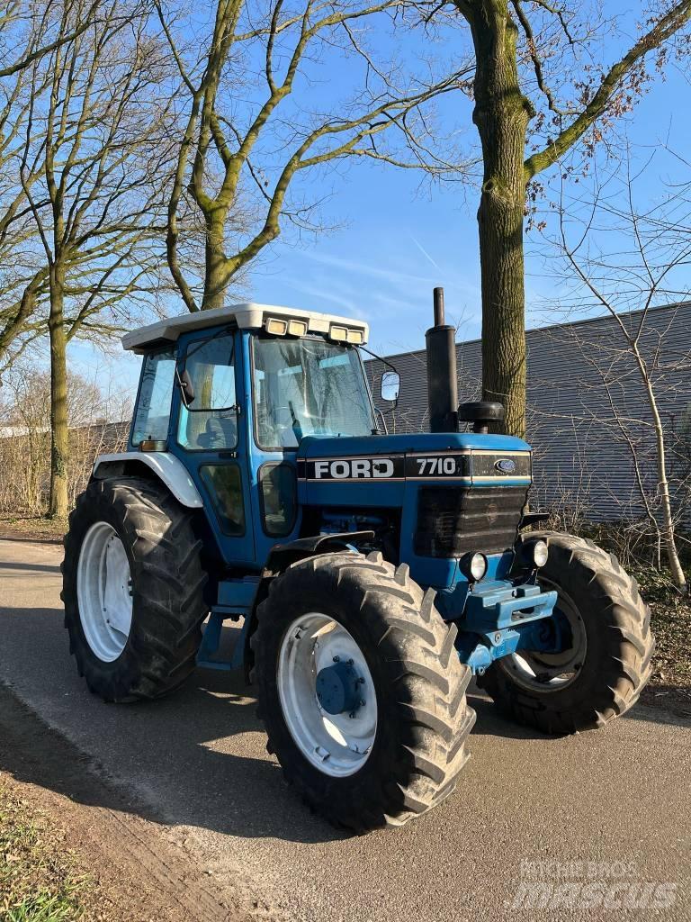 Ford 7710 II Traktorit